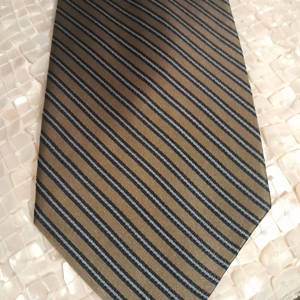 NWT Harold Powell Silk Tie   Choose Any 3 Ties for $40